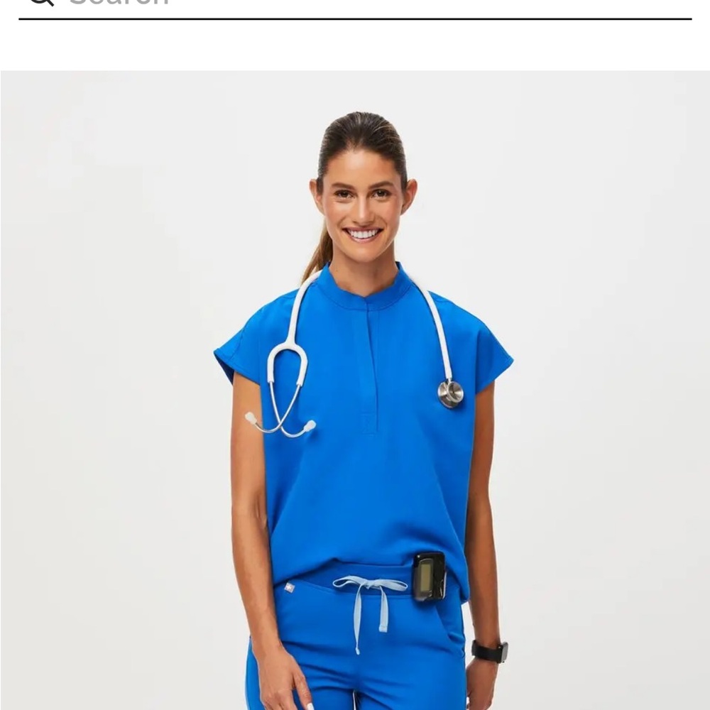 Figs Rafaela scrub top